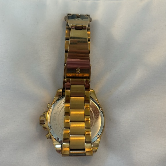 MK gold watch - Picture 2 of 3
